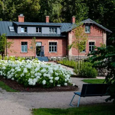 Pavāru māja