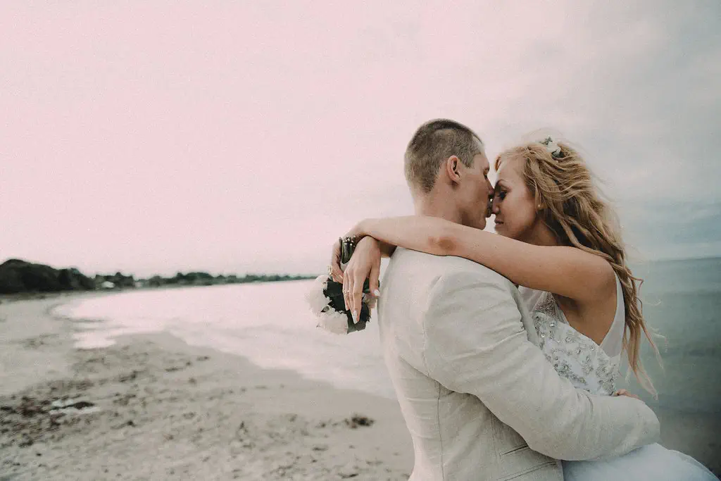 OLGA & EDUARDS