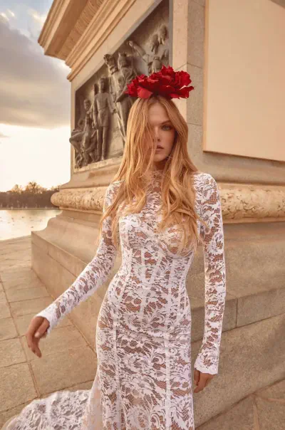 GALIA LAHAV